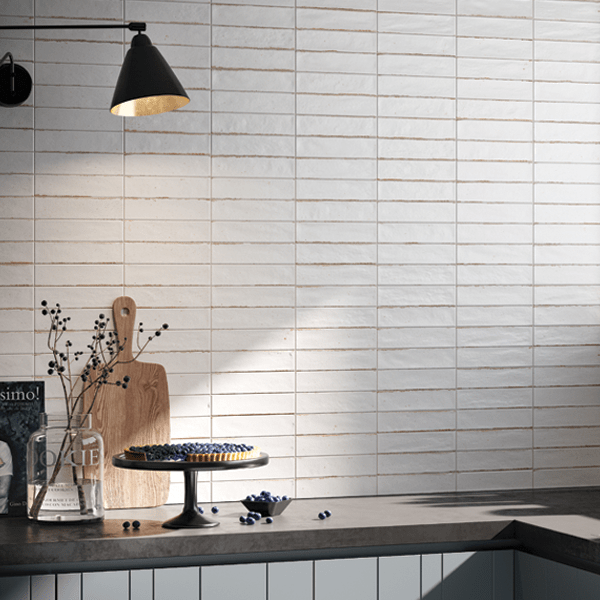 AMB_SOHO NOHO EMERALD 1_6X25_HD WEB Noho White